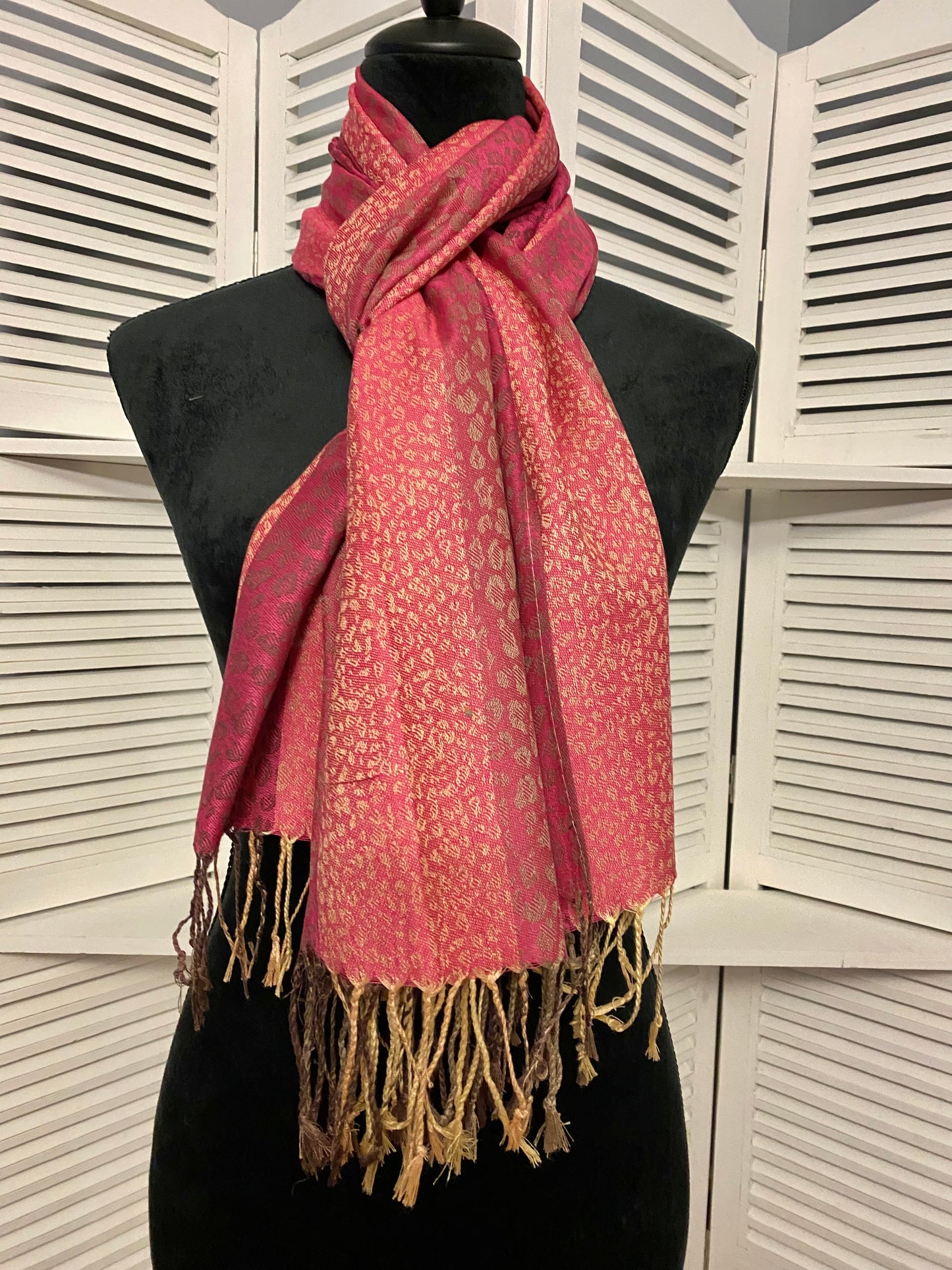 Pashmina Cheetah